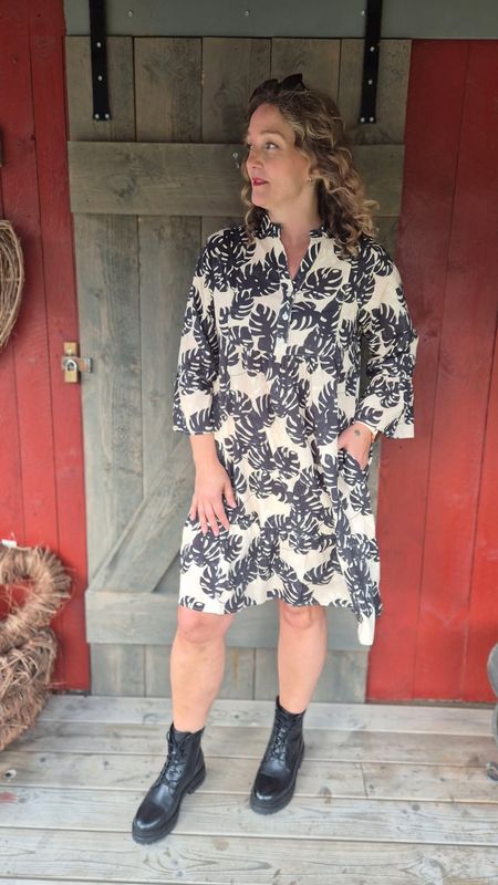 DEBORA Kjole Black Palm Leave