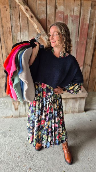 Hovedbilde NORA Strikket Vest