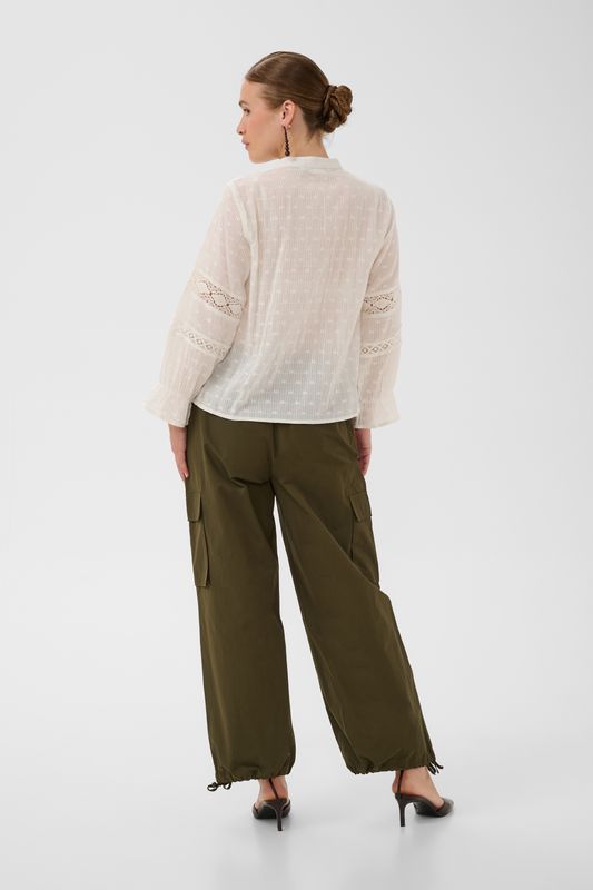 NELA Bluse Spring Gardenia