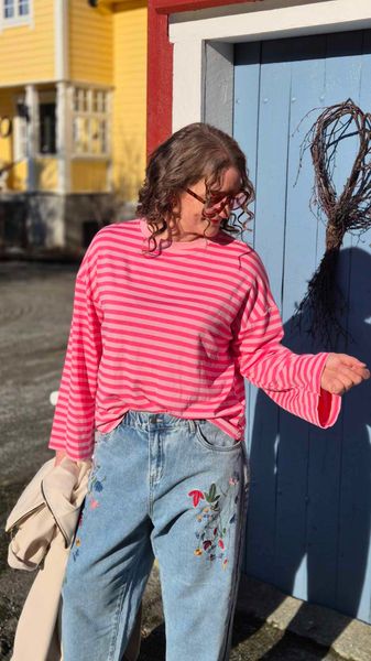 Hovedbilde TIALA Aniceta Embroidery ...