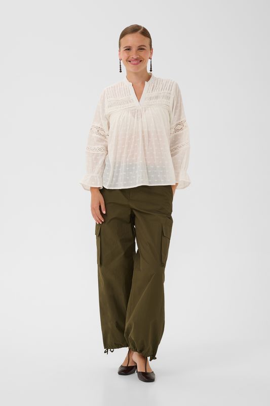 NELA Bluse Spring Gardenia