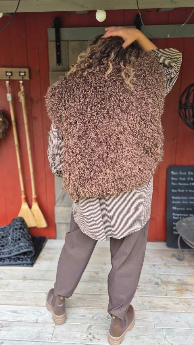  SAGA Fluffy Vest Marron