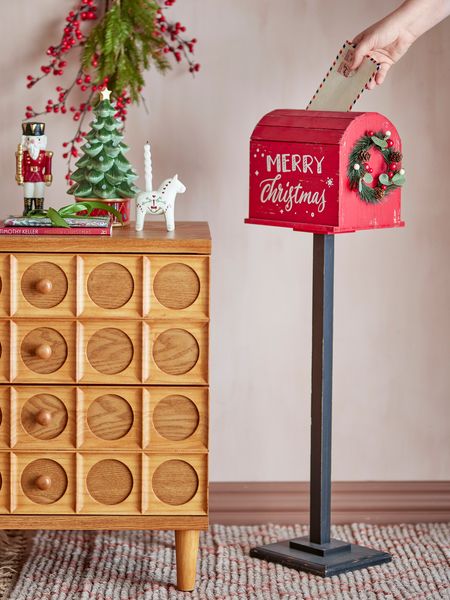 Hovedbilde POSTKASSE Jul Tre 