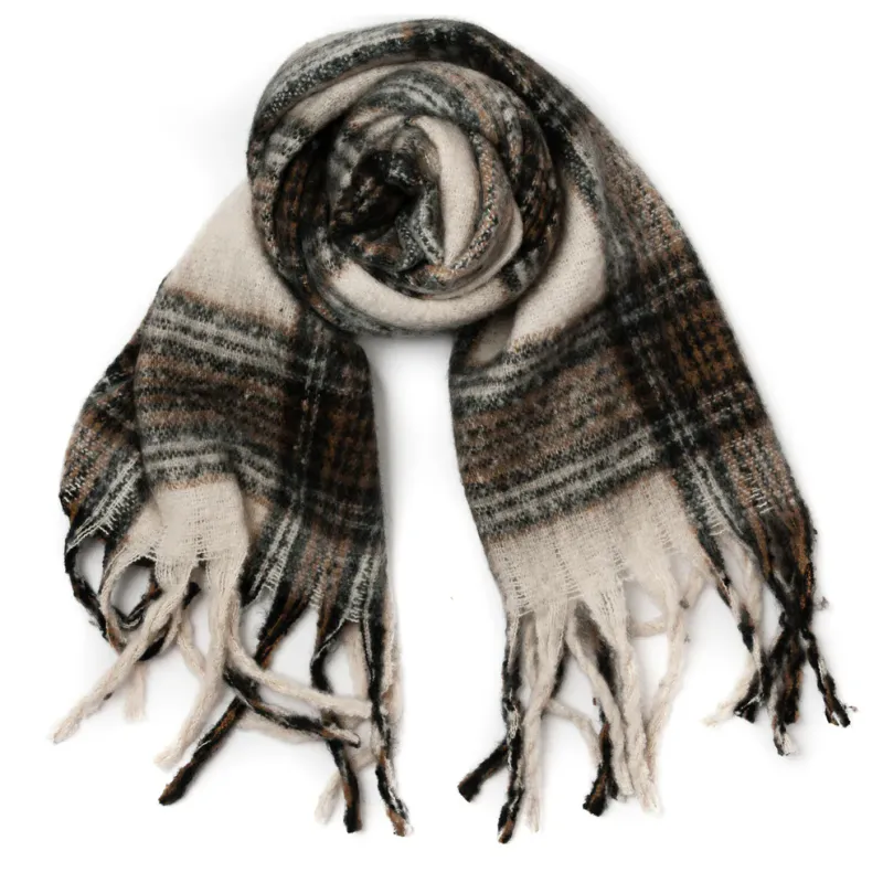SKJERF 123 Fluffy Skjerf m Ruter Svart