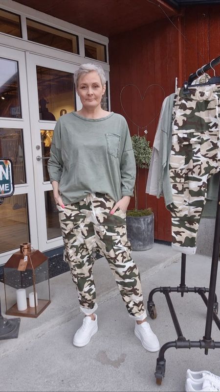 NALA Baggy Pants Camo