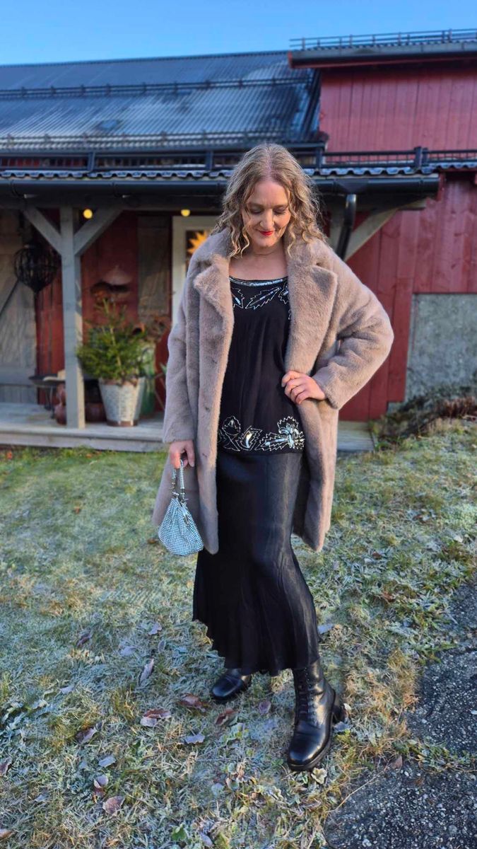 GLAMMY Langt Skjørt Black